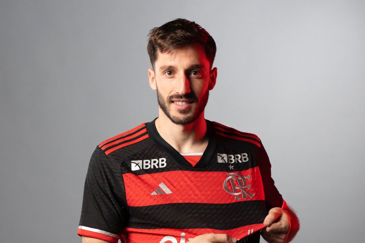 JORNALISTA COMENTA JANELA BOA DO FLAMENGO: ''REFLEXO DE UM CLUBE ORGANIZADO''